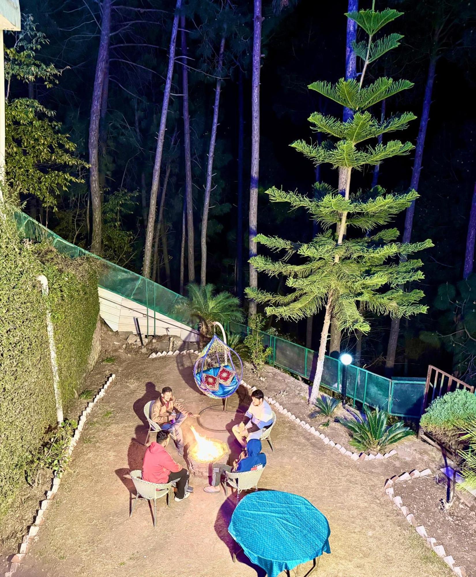 The Tipsy Villa Kasauli Eksteriør billede